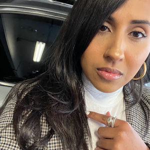 Meet your Posher, Vanessa